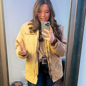 Meet your Posher, Jillian